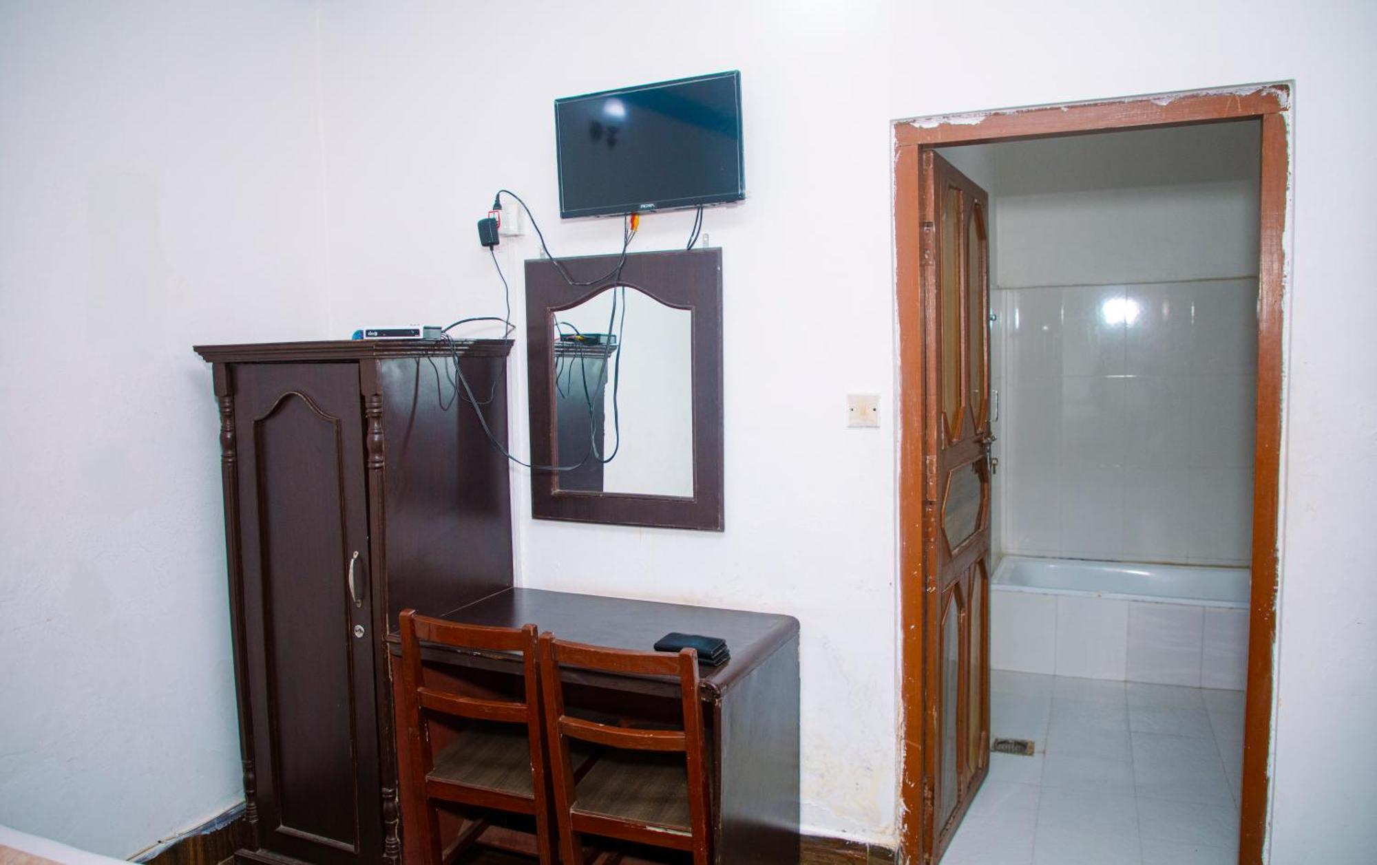 Hotel Shiva'S Dream Sauraha Εξωτερικό φωτογραφία