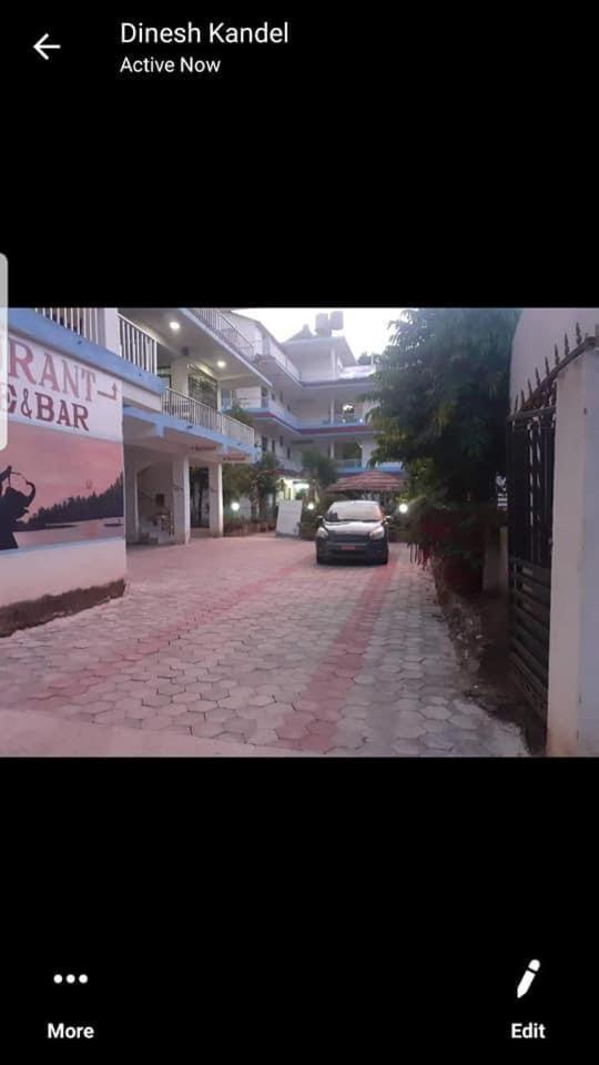 Hotel Shiva'S Dream Sauraha Εξωτερικό φωτογραφία